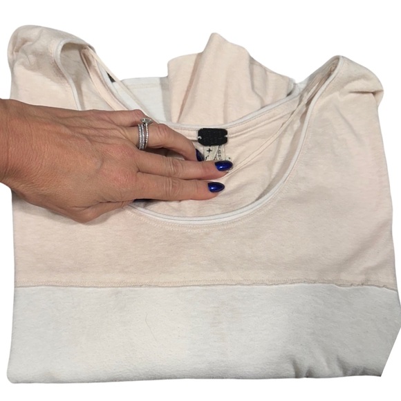 💓FREE PEOPLE Women's Cloud Nine Tee - Two tone with pale‎ pink and white XS - Picture 3 of 12